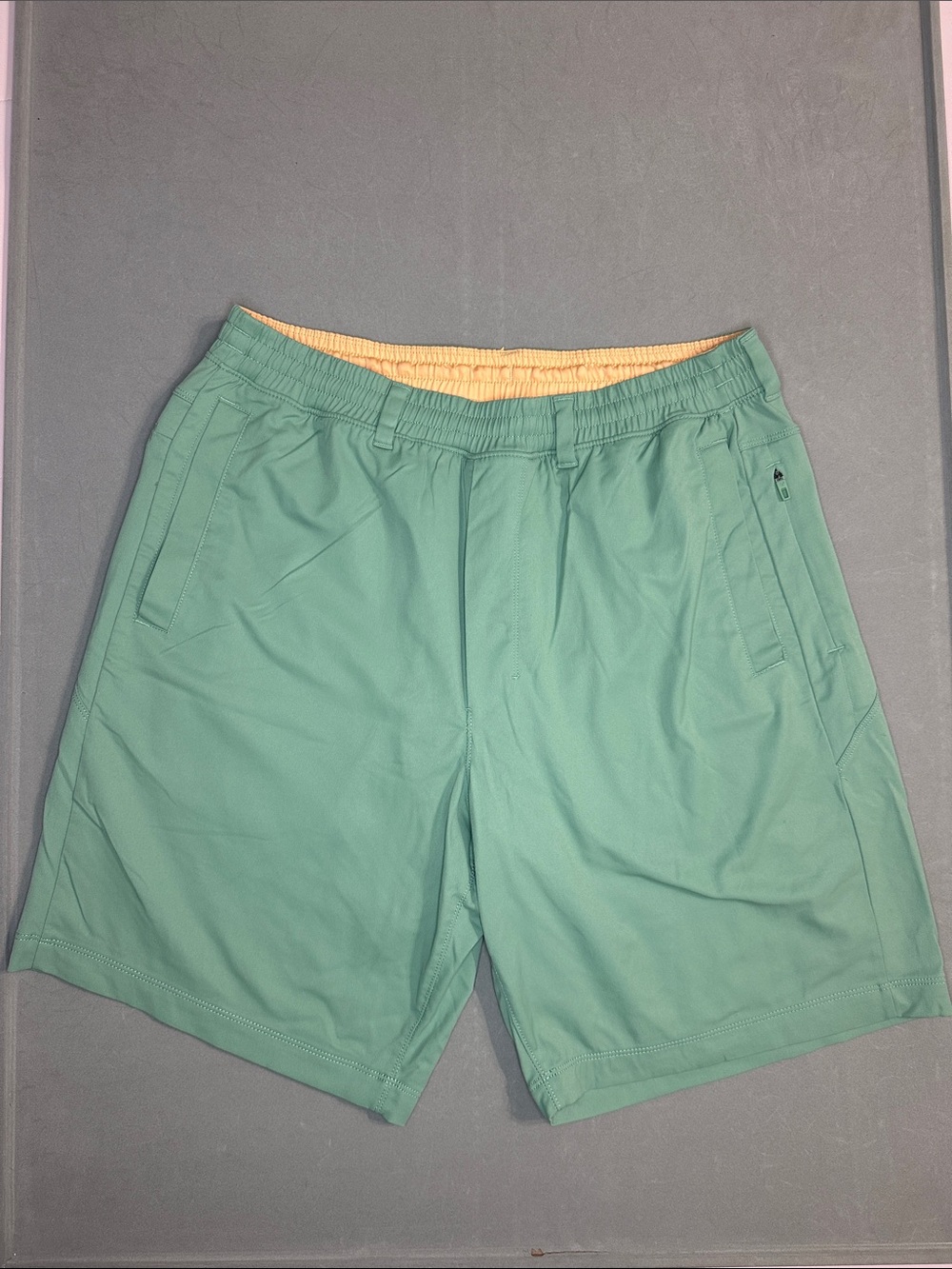 Birddogs Green/ Orange Hybrid Shorts size XL